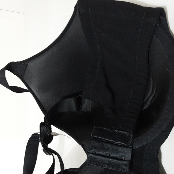 Ambrielle Lightly Lined Full Covetage Bra - Picture 5 of 9